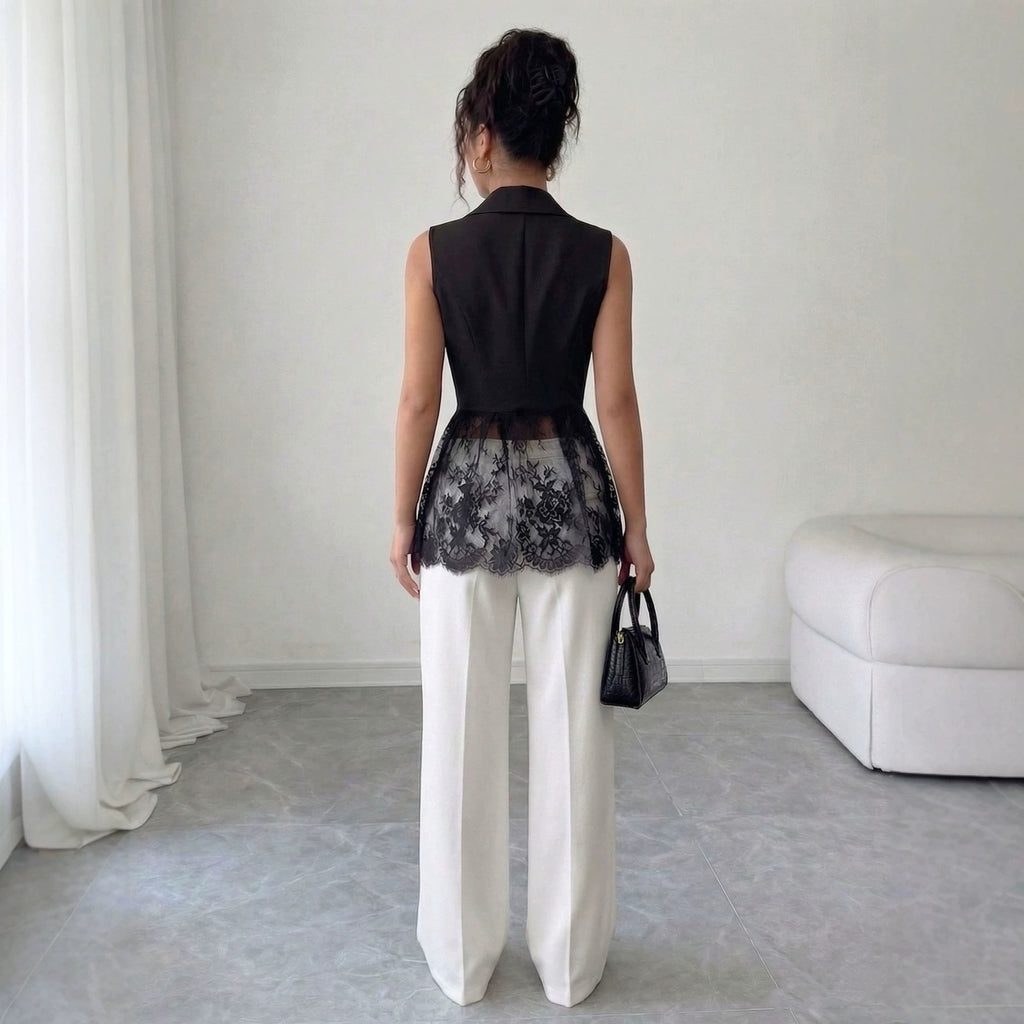 Sleeveless slim fit A-line jacket